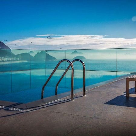 فندق ميرامار باي وندسور ريو دي جانيرو المظهر الخارجي الصورة The pool at the hotel