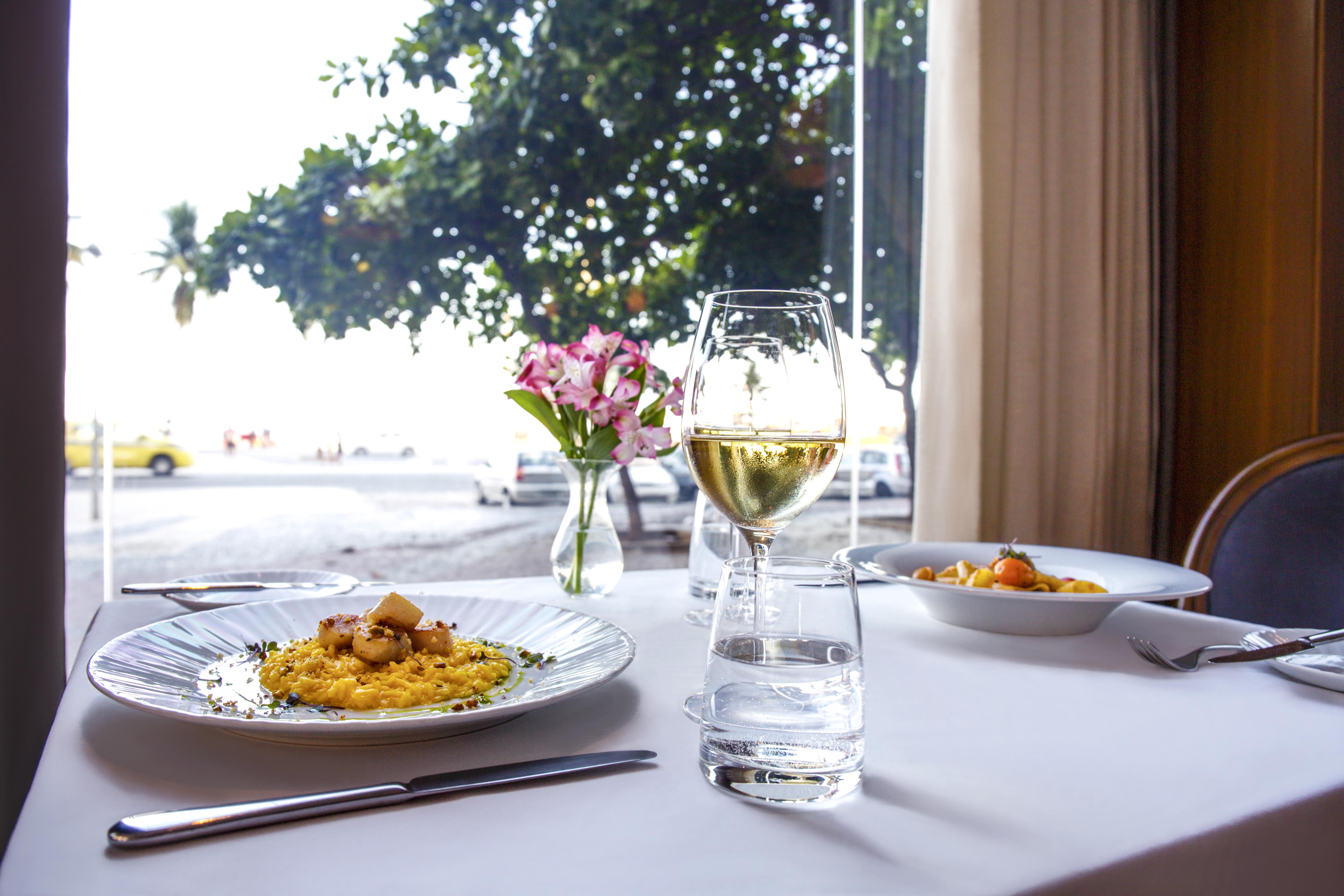 فندق ميرامار باي وندسور ريو دي جانيرو المظهر الخارجي الصورة A table set for dinner